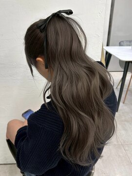 アマトウキョウスマートサロン(AMA TOKYO×Smart Salon) オリーブグレージュ  グレージュ  赤み消しカラー