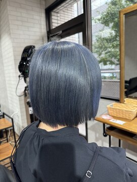 ビスイル 秋葉原店(Vis ill) ブルーシルバーアッシュブルージュ透明感グラデーションカラー