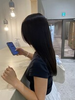 シュヴーブリヤン(cheveux brillants)&nbsp;美髪縮毛矯正でつくる自然で柔らかなストレートロング