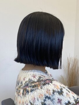 クラップス オル 金沢八景(CLAPS Ore) 金沢八景ショートボブ丸みショートイルミナカラー顔周りレイヤー