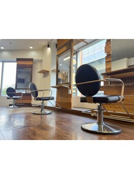 『大人女性』の為の白髪染め×カラー専門店♪気軽に相談できるアットホームなサロンで初めての方も安心！