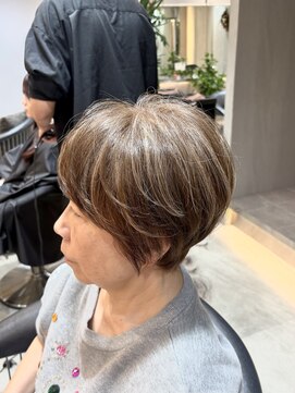 ★40代～人気の白髪ぼかしハイライト！上品なハイライト横浜