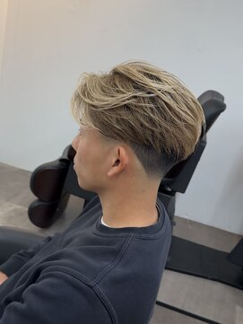 ファミリア 新宿(familiar) 欧風バレイヤージュ