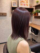モニカ 天王町店(Monica) ワインカラーのミディアムストレート