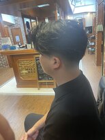 ミリオンバックス 神田店(Million Bucks)&nbsp;フェザーパーマ[神田/メンズパーマ/men'sカット/フェザーパーマ]