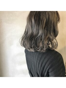 ミント(mint) 透明感グレー！