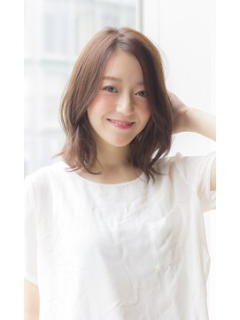 ラフ フロム ガーデン(Laf from GARDEN) 寺尾拓巳　大人かわいいラベージュくびれヘアミディアムボブ