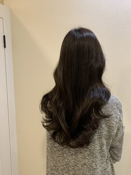 シェノン 西梅田(CHAINON) 韓国スタイル、かきあげロングくびれヘア