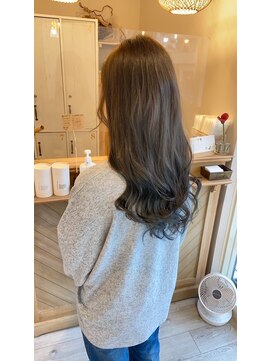 キキ(kiki) スモーキーベージュ*#ベージュカラー#三重