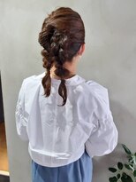 リンダイーロ(Linda Hiro)&nbsp;【札幌円山　ヘアセット/ツインアレンジ/ヘアアレンジ】