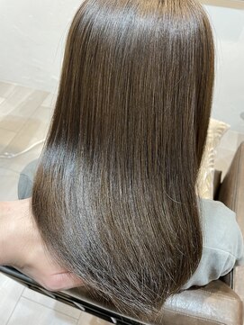 リリー(Lily) グレージュブラウン