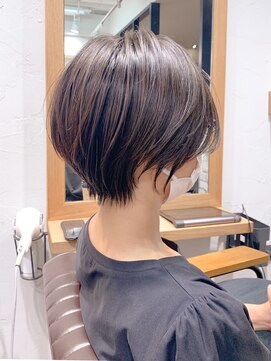 アンド ストーリーズ(&STORIES) 大人ショートボブクビレ20代30代40代前髪あり前髪なし【荒牧】