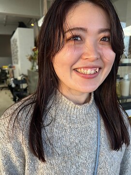 フィルム(FiLMs) 透明感カラーブラウン/ミディアム/ストレート