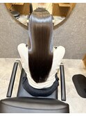 グリーンケラチントリートメントで柔らかツヤ髪に