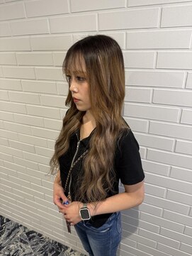 ブランシスヘアー(Bulansis Hair) アッシュベージュ×パルージュ