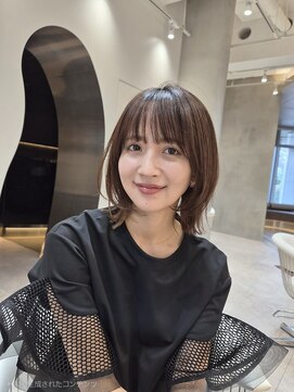 ソワネ 表参道(soigne) 表参道酸性ストレート艶髪ミディアムレイヤーアッシュグレー40代