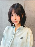 抜け感トレンドくびれミディアムレイヤーくびれレイヤーボブ