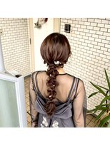 フェリーチェ(Felice)&nbsp;編みおろし お呼ばれヘア ロングヘアセット 参列ヘア