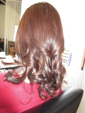 コア フィール ア デイ(COIFFURE A DAY) M3Dゆるふわ艶々セミロング