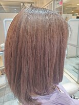 フェイバリット ビューティ ヨシミ(Favorite Beauty YOSHIMI)&nbsp;グレージュカラー×ミディアムヘア