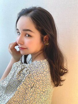 コハクビューティ(COHAKU beauty) 女性らしい『ゆるふわ』ロング