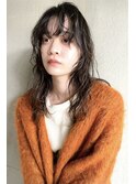 顔まわりのニュアンスがかわいいレイヤーパーマ