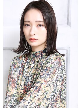 クラッチ 天王寺(CLUTCH) 大人可愛い小顔美髪艶髪セクシーミディ外ハネボブA4