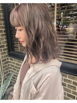 ヘアデザイン ソラ(Sola) 大人可愛いセピアベージュ/シークレットハイライト