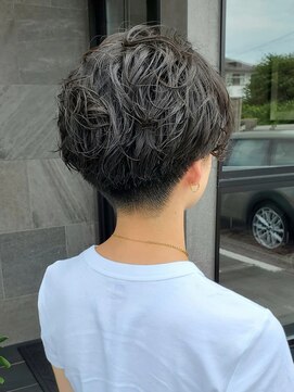 メゾン アヴァロ(Maison Avallo) ハンサムショートパーマ