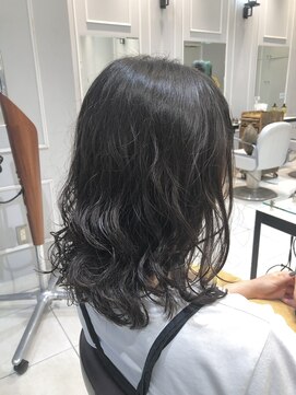 ネオリーブギンザ 銀座店(Neolive GINZA) 1番人気の肩ミディパーマヘア　(銀座)