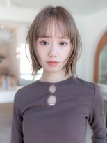 メゾンアルブル 向ヶ丘遊園 登戸(maison ARBLE)&nbsp;20代30代大人かわいいこなれミディくびれレイヤーベージュカラー