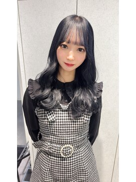 ユーフォリア 渋谷グランデ(Euphoria SHIBUYA GRANDE) ブルーブラック　暗髪　ブルーカラー　デザインカラーYUKI