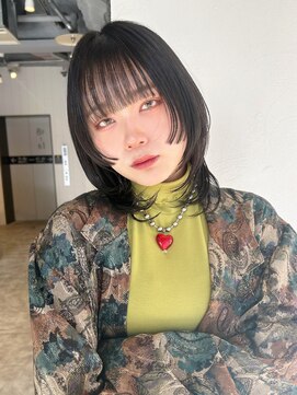 アルバム 池袋(ALBUM) 暗めカラー前髪カット顔周りレイヤーウルフカット_F20003