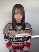 ニュード(niud)&nbsp;レイヤーとオリーブグレージュ