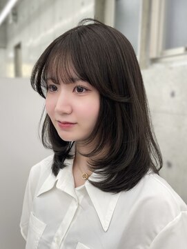 エヌアイ オモテサンドウ(ni omotesando) 韓国レイヤーカット/顔周りカット/アッシュブラウン 上野