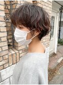 【roijir 表参道 山岸】 セミウェットウェーブ　くびれショート