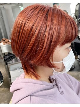 エマ(emma) 赤み強めなオレンジカラー♪