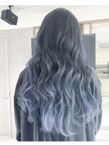 ロビィ 浦添店(LOBY)&nbsp;ブルーシルバーグラデーション