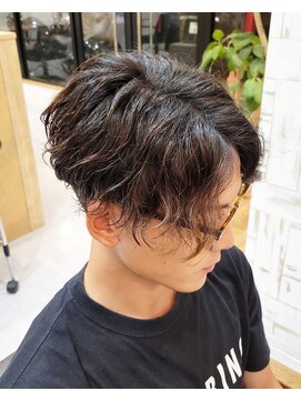 ヘアガーデン オフ(hair garden off) 前下がりゆるスパイラルパーマ