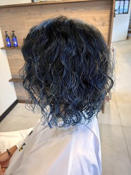 オムニバス ハイライト×インディゴブルー スパイラルパーマ