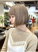 ミルクティーグレージュ/ハイトーン/ケアブリーチ/ボブ/銀座