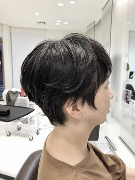 スリーヘアーデザインズ(Three Hair Designs) a