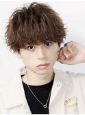 スパイラルパーマツーブロック刈り上げラウンドマッシュ韓国