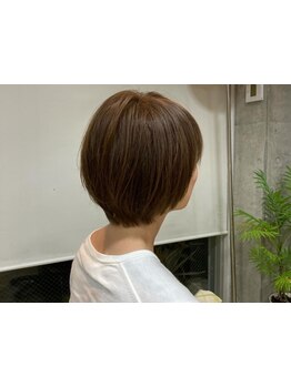 【似合う髪型はもちろん！】普段のヘアセット・ヘアケアの仕方まで、忖度なしにアドバイス◎
