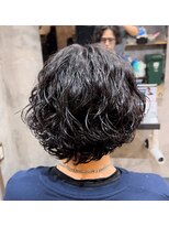 カーニー 上野(kearny)&nbsp;サーフカールスパイラルパーマ波巻きパーマニュアンスパーマ