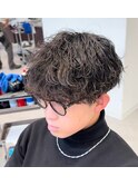 波巻きマッシュ刈り上げツーブロック