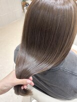 エンス 銀座(Ence)&nbsp;ココアブラウン/ミディアムレイヤー/オリーブグリーン/小顔/銀座