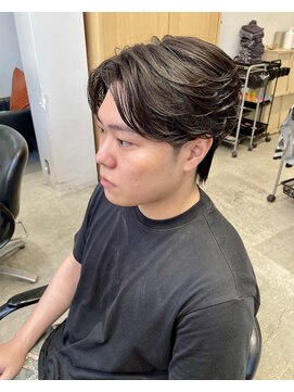 グリーン 町田(green) 【men's】自然に流れるパーマのセンターパート