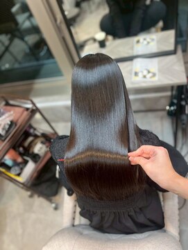 ハル 新宿(haru) ロングヘア/サラつや/髪質改善/ツヤ髪ストレート/垢抜け