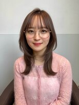 クラン バイ ヘッドライト たまプラーザ店(clan by HEADLIGHT) ミディアムレイヤーカットサイドバング